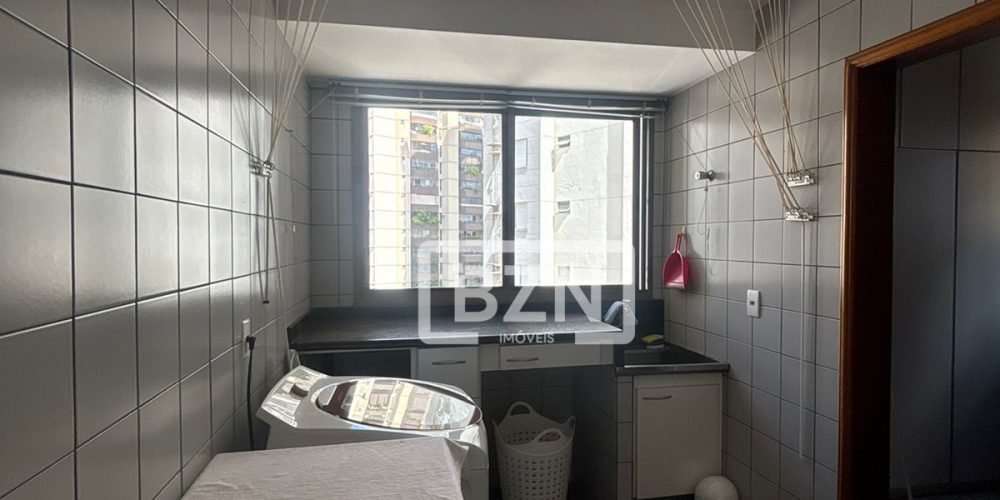 04da704c-3864-4263-af37-513b0c3a7f3b