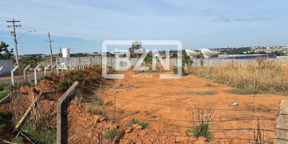 WhatsApp Image 2025-11-17 at 10.06.03 (1)