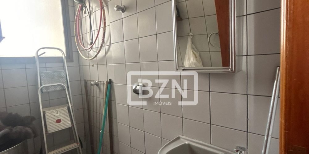 f49dd136-d603-4ffe-afba-358efdd6baa6